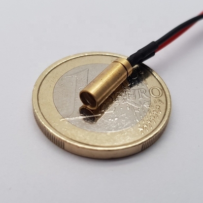 Module laser de ligne de 650 nm 5VDC avec 5000 heures de durée de vie et boîtier doré en laiton