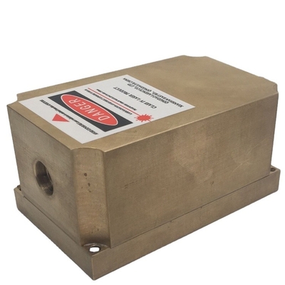 - Module laser vert de 1 W réalisé à haute puissance et efficacité avec une tension LD de 1,8-2,3 V