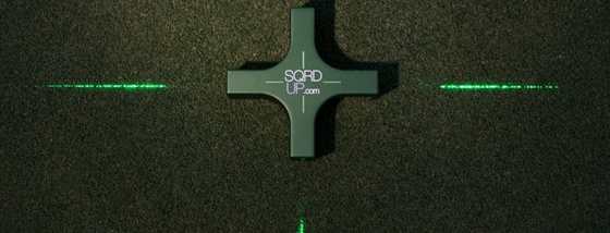 Améliorez votre jeu avec l'aide d'alignement de golf SQRDUP Laser visible de 545 nm 146*146*44mm Taille