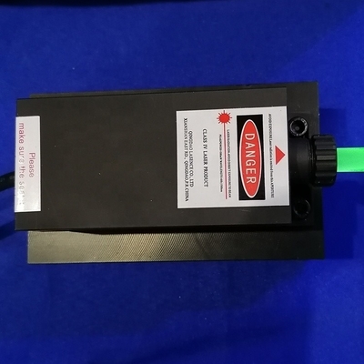 Laser DPSS à l'état solide avec poids de 1,8 kg et hauteur de faisceau de 85 mm Laser jaune de 100 mW