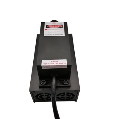Matériau du boîtier Aluminium anodisé noir 1W 555nm CW DPSS Laser vert pour laboratoire et étude