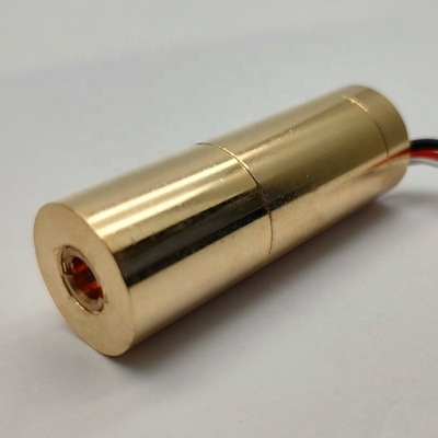 1.8-2.3V Haute stabilité 1.2W 555nm DPSS Laser vert pour laboratoire et étude scientifique